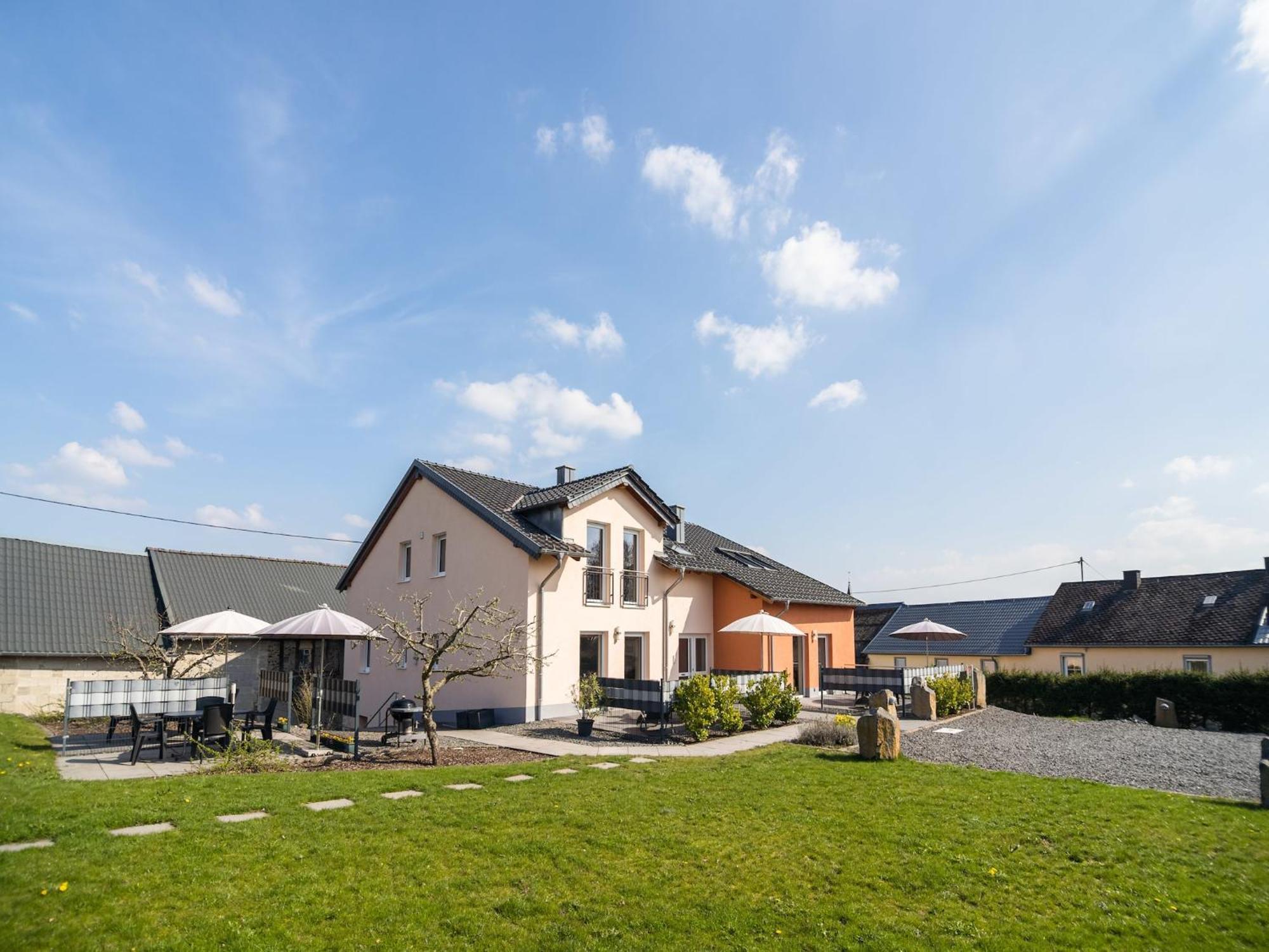 Dreamy Holiday Home In Ellscheid With Terrace Exteriér fotografie